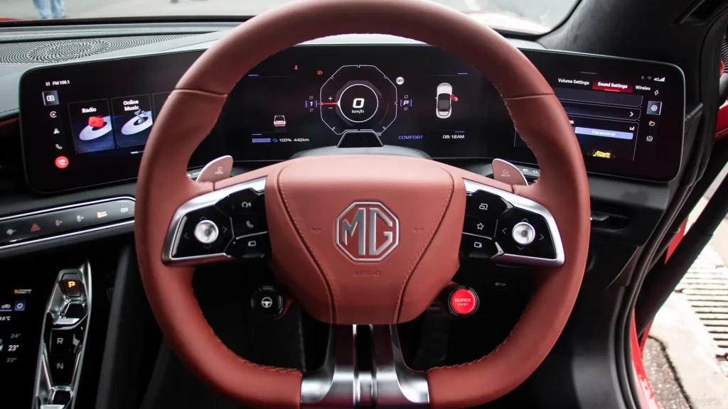 MG Cyberster EV - interior